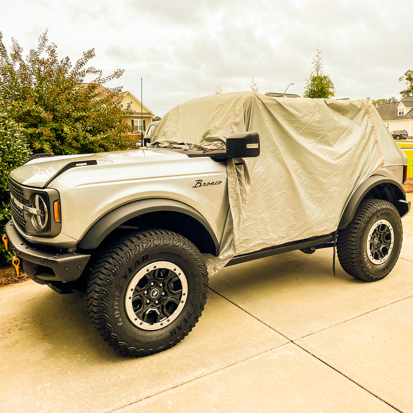 2 in 1 Trail Cover & Tailgate Shade - Both 2 Door & 4 Door Bronco's