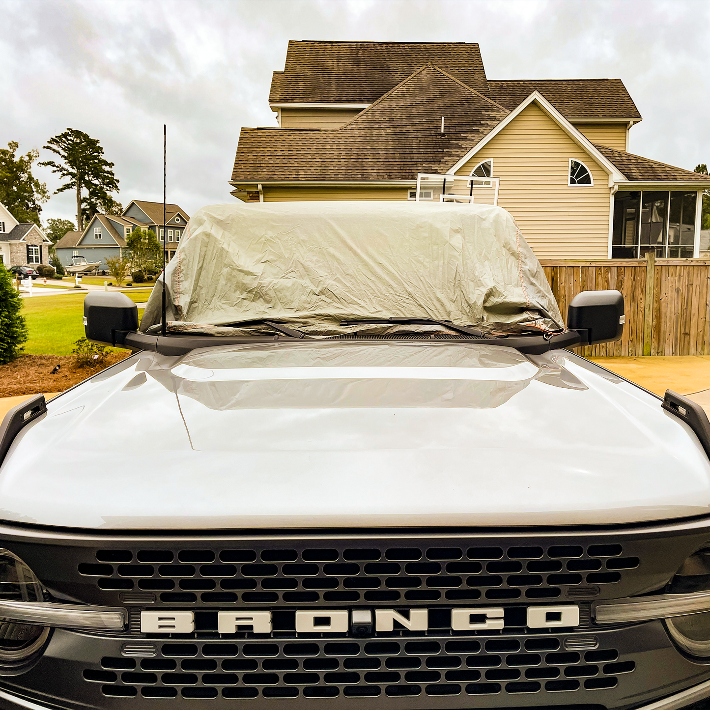 2 in 1 Trail Cover & Tailgate Shade - Both 2 Door & 4 Door Bronco's